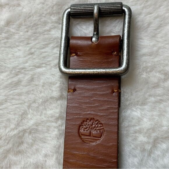 Timberland Brown Leather Belt With Silver Rivets Size Medium - Picture 2 of 9